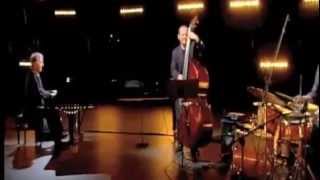 Artur Dutkiewicz Trio quotNiemen Improwizacjequot  quotCiuciubabkaquot  Cz Niemen [upl. by Naujid540]