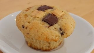 Ricetta muffin con cioccolato muffin con doppio cioccolato bianco e nero [upl. by Boggs]