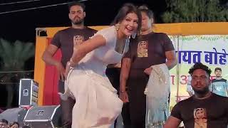 Gori Nagori Hot Sexy Stage Dance Veido 2020 Kurti Bhi gili Lacha Bhi gilla Gilla Song [upl. by Eiliab]