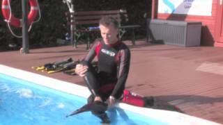 Aqualung Schnorchelset Proflex X bei divestorede [upl. by Ahsieyt]