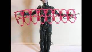 Edward Scissorhands Hot Toys Movie Masterpiece 16 Scale Collectible Figure Review [upl. by Armbruster880]