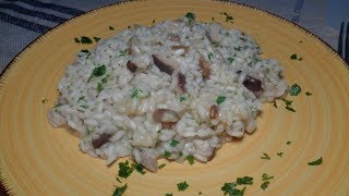 RISOTTO AI FUNGHI buono e appetitoso  Ricetta facile e veloce [upl. by Sirahc861]