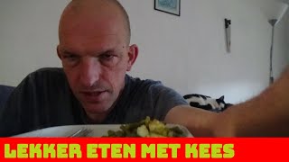 AARDAPPELEN MET BOONTJES EN EENBOOMSTAMMETJE EN EEN TOETJE  LEKKER ETEN MET KEES 278 [upl. by Weinert549]