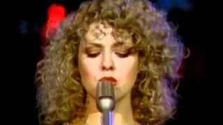 Bernadette Peters Pearls A Singer [upl. by Yeslek795]