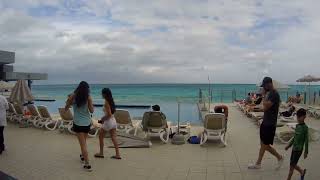 Resort Tour  Hotel Riu Cancun [upl. by Niarfe246]